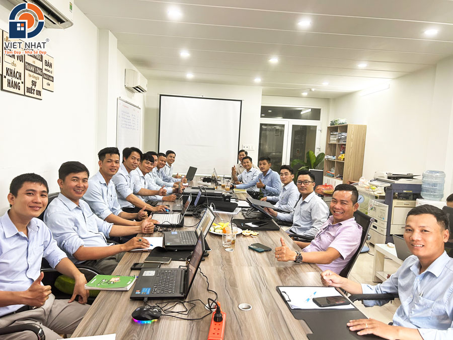 Việt Nhật Group họp tổng kết kết quả kinh doanh tháng 3 và Quý 3 năm 2024 